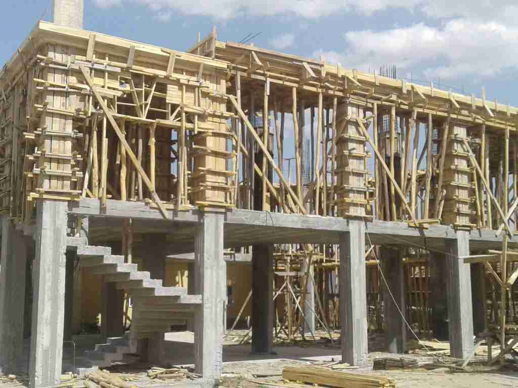 Pozantı İnşaat Kalıpçısı